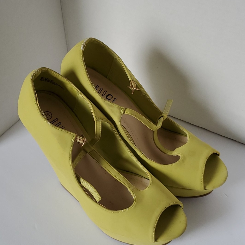 Wedges - Picture 2 of 4